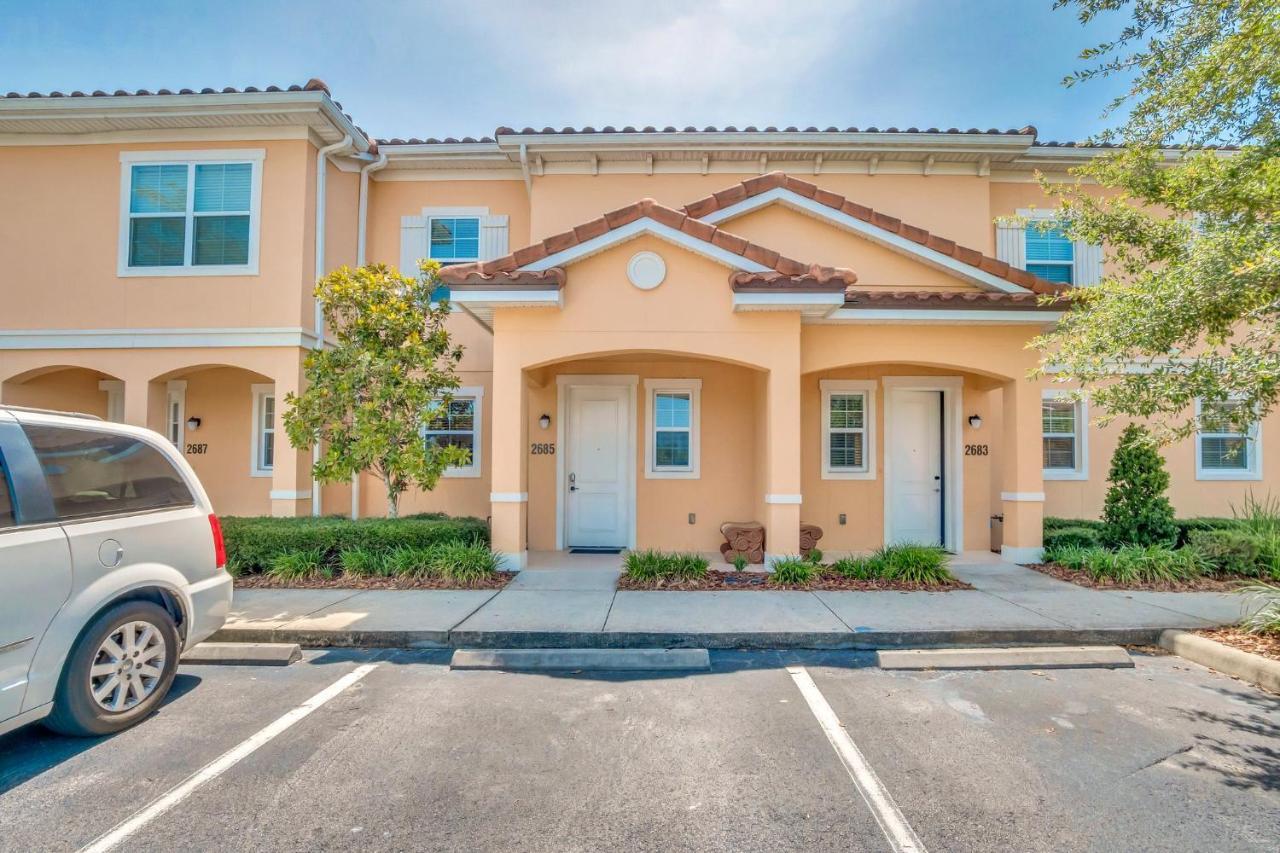Upscale 2Br Lakefront Townhome - Private Hot Tub! Orlando Exterior photo