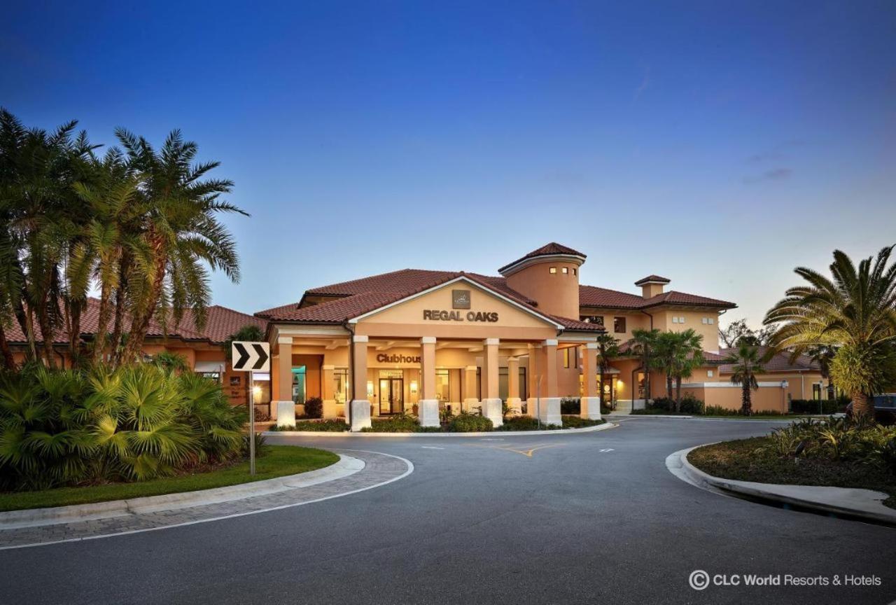 Upscale 2Br Lakefront Townhome - Private Hot Tub! Orlando Exterior photo