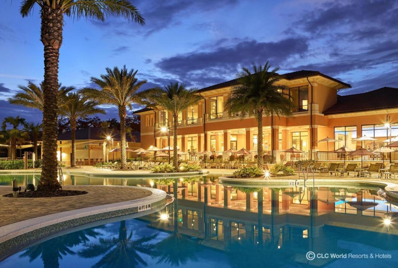 Upscale 2Br Lakefront Townhome - Private Hot Tub! Orlando Exterior photo